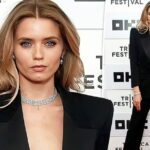 Abbey Lee Kershaw Flashes Her Nude Tits at the 2022 Tribeca Film Festival (27 Photos)