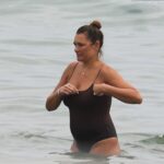 Alena Seredova & Alessandro Nasi Enjoy a Dip in the Sea (28 Photos)