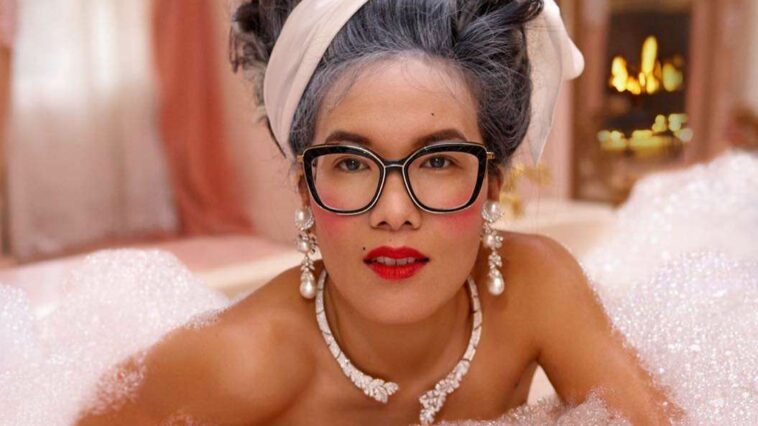 Ali Wong Topless & Sexy Collection (78 Photos + Videos)