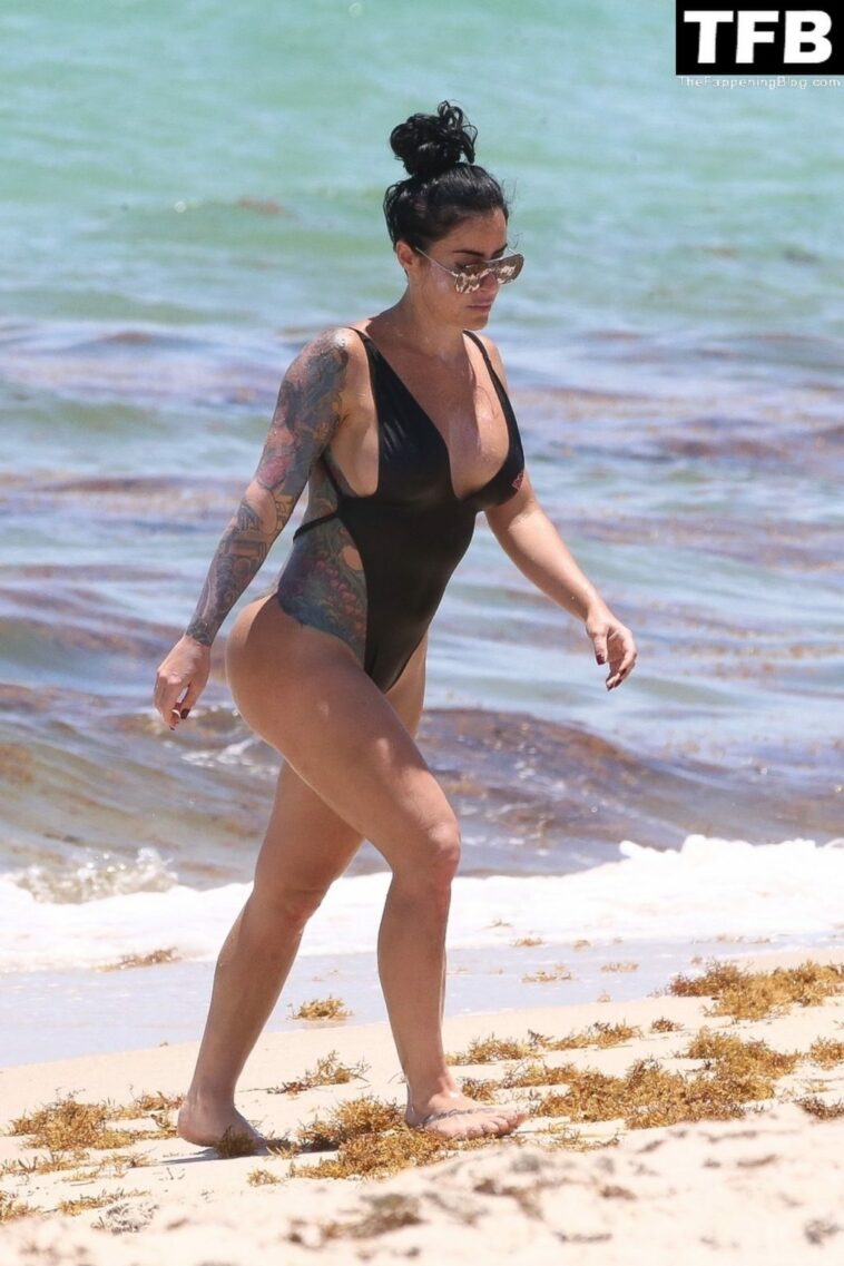 Alysia Magen Shows Off Her Curves While Enjoying a Sunny Day at the Beach in Miami Beach (64 Photos)