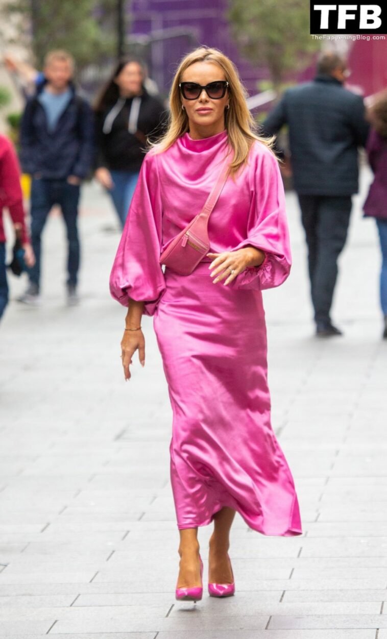 Amanda Holden is Spotted at Global Studios (8 Photos)