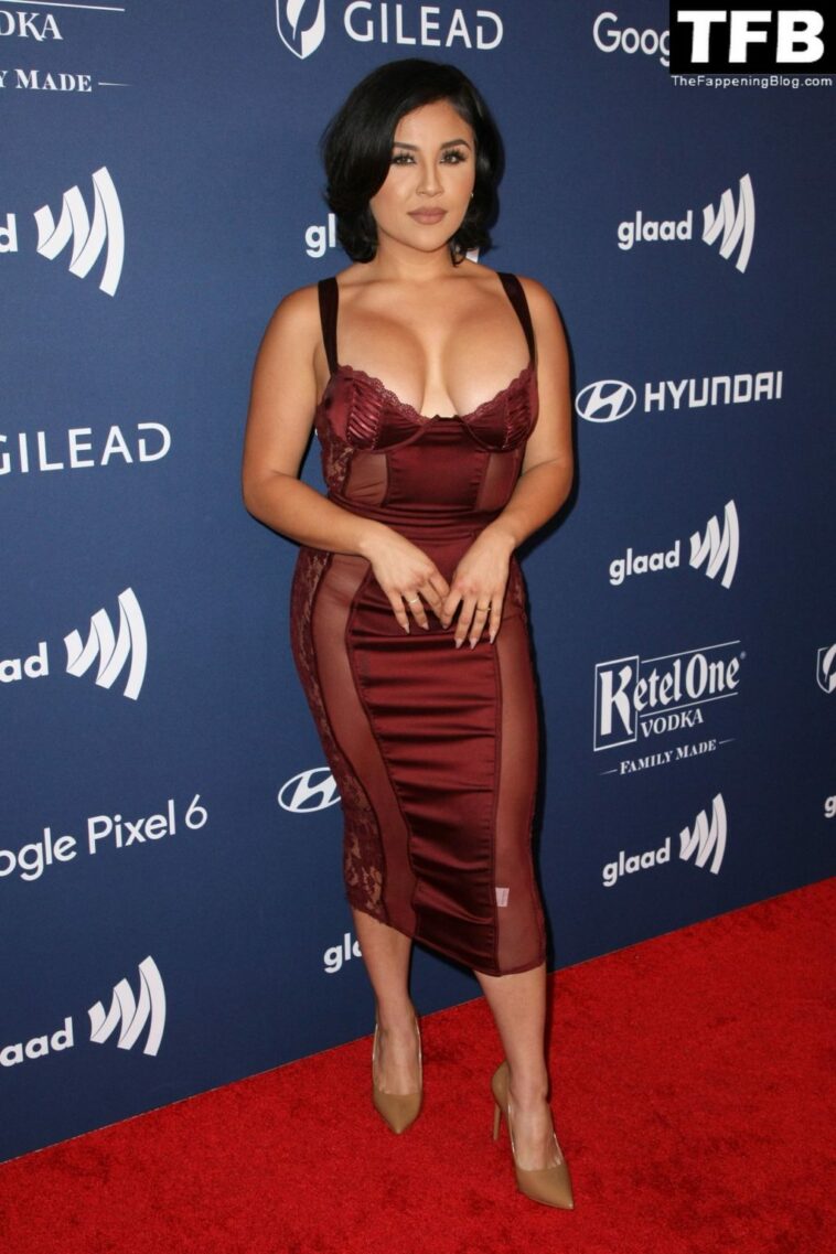 Annie Gonzalez Displays Her Sexy Breasts at the 33rd Annual GLAAD Media Awards (3 Photos)