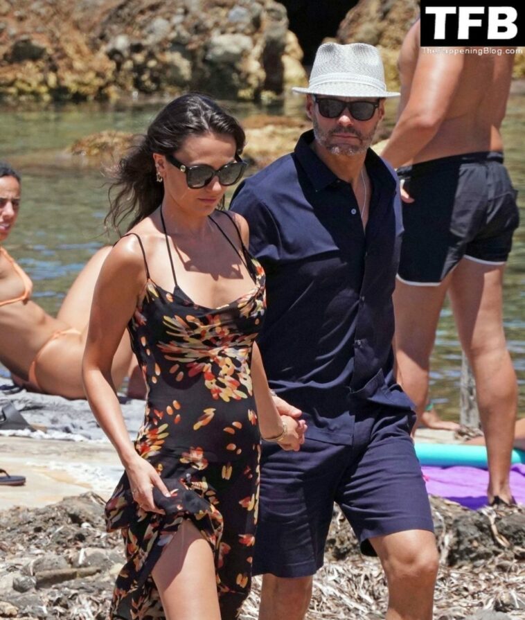 Aubrey Paige Petcosky & Ryan Seacrest are Seen Out on the Beaches of Ibiza (11 Photos)