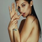 Bella Hadid Ultimate Nude Collection (200 Photos)