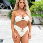 Bianca Gascoigne Sexy (11 Photos)