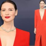 Caitriona Balfe Stuns as She Goes Braless at SAG Awards (8 Photos)