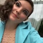 Camren Bicondova Nip Slip (2 Nude Pics + Videos)