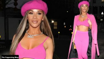 Chelsee Healey Shows Off He Underboob at Hairchoice Event (10 Photos)