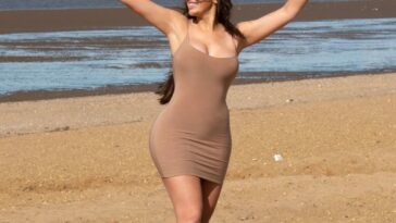 Chloe Ferry Enjoys a Beach Day with Her Boyfriend Johnny Wilbo in Norfolk (30 Photos)