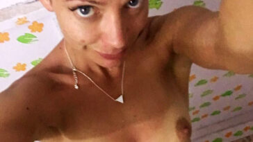 Masterchef finalist Claire Hutchings Nude LEAKED Private Pussy Pics