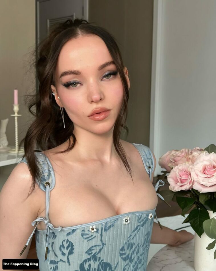 Dove Cameron Shows Off Her Sexy Boobs (2 Photos)