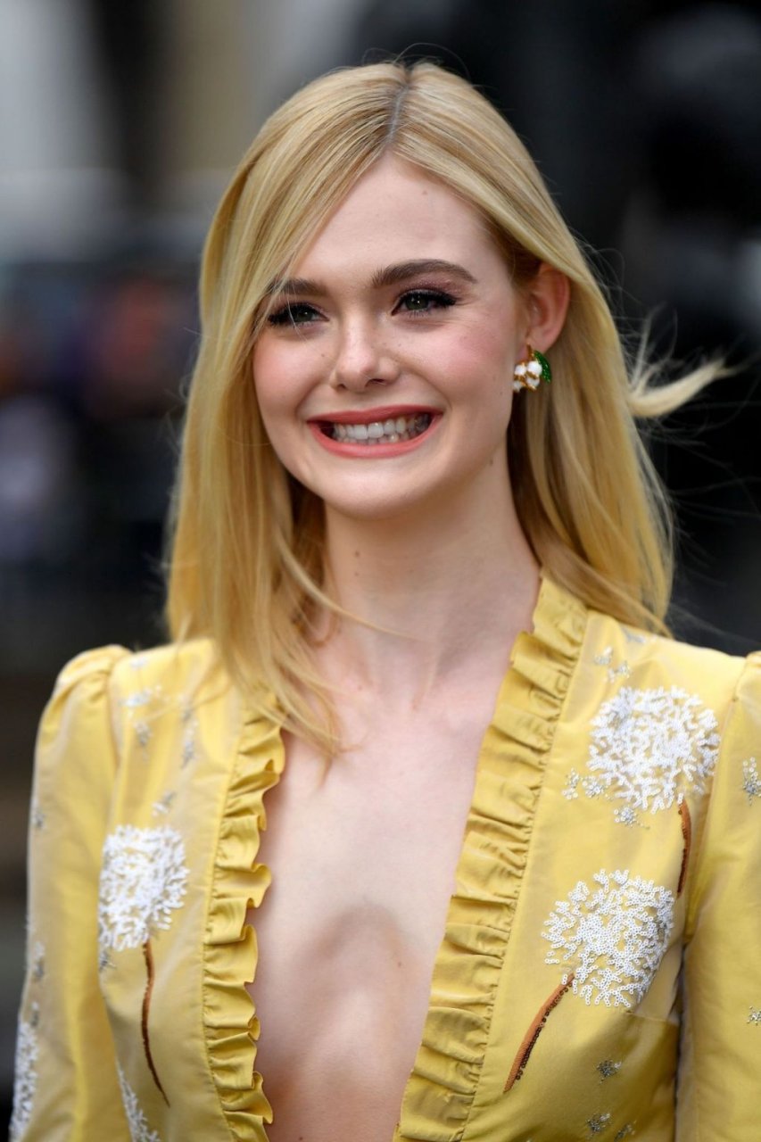 Elle Fanning Nip Slip & Sexy (49 Photos + Video)