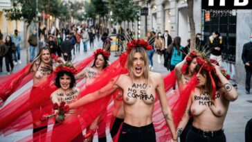 FEMEN Protest on Valentine’s Day in Madrid (21 Photos)