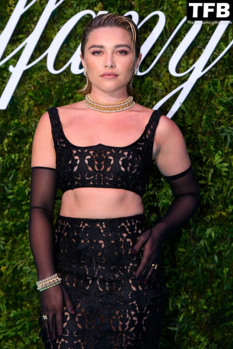 Braless Florence Pugh Looks Hot at The House of Tiffany & Co Vision and Virtuosity Exhibition in London (69 Photos)