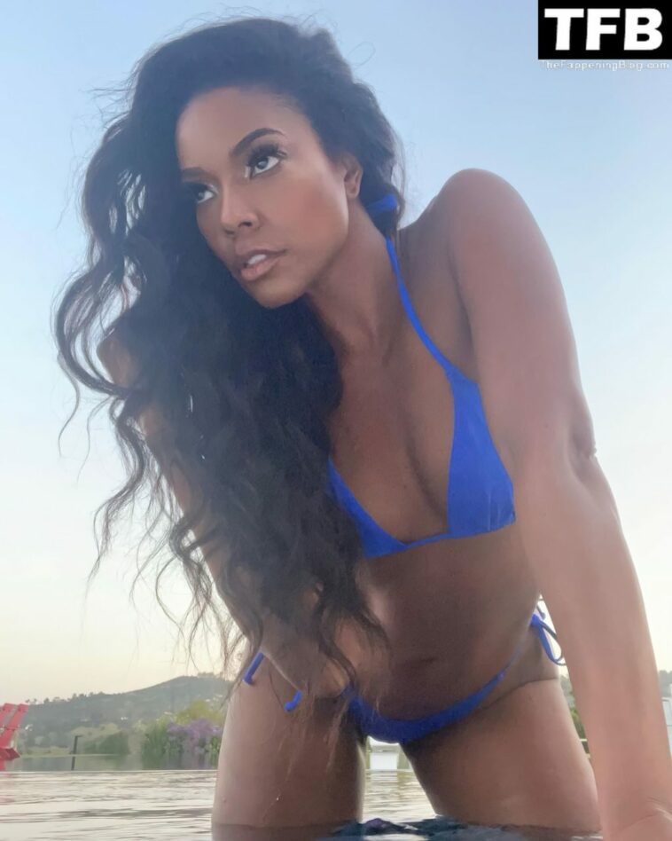 Gabrielle Union Shows Off Her Sexy Bikini Body (3 Photos)