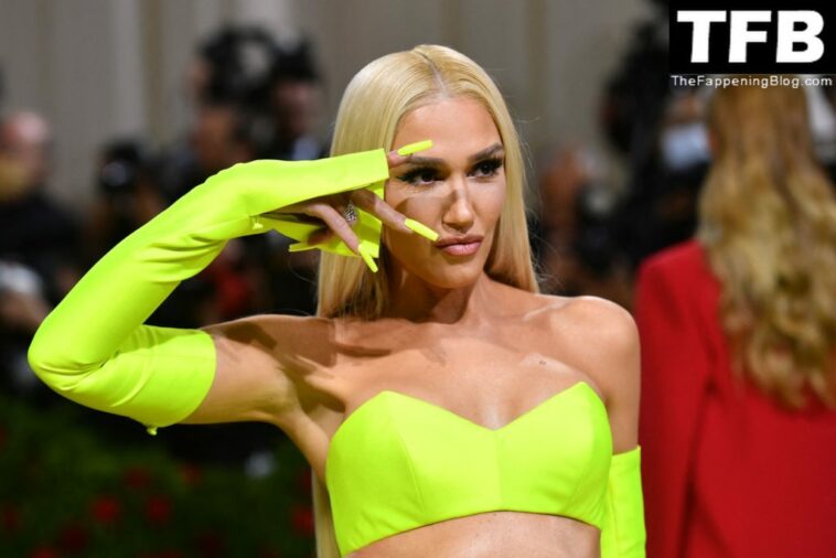 Gwen Stefani Stuns on the Red Carpet at The 2022 Met Gala in NYC (75 Photos)