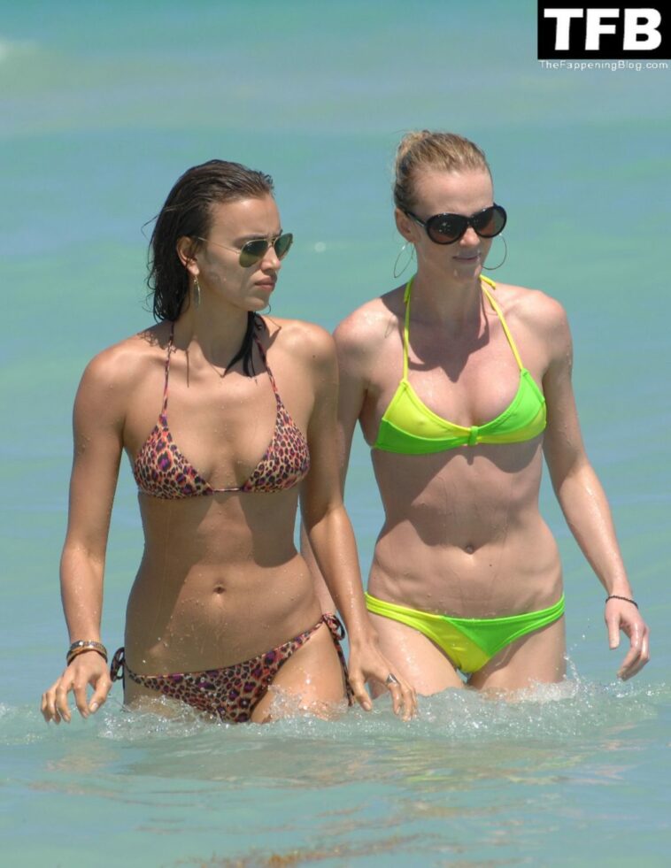 Irina Shayk & Anne Vyalitsyna Enjoy a Day on the Beach in Miami (41 Photos)