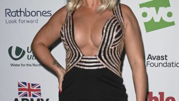 Jennifer Ellison Flaunts Nice Cleavage at The National Diversity Awards (15 Photos)