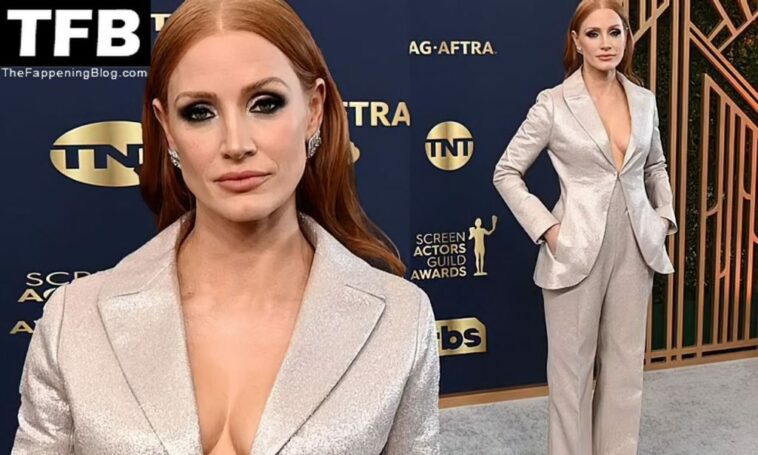 Jessica Chastain Displays Her Cleavage at the 28th Annual Screen Actors Guild Awards (156 Photos)