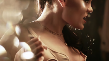 Jessie J’s Nip Slip From Laserlight Music Video (2 Pics)