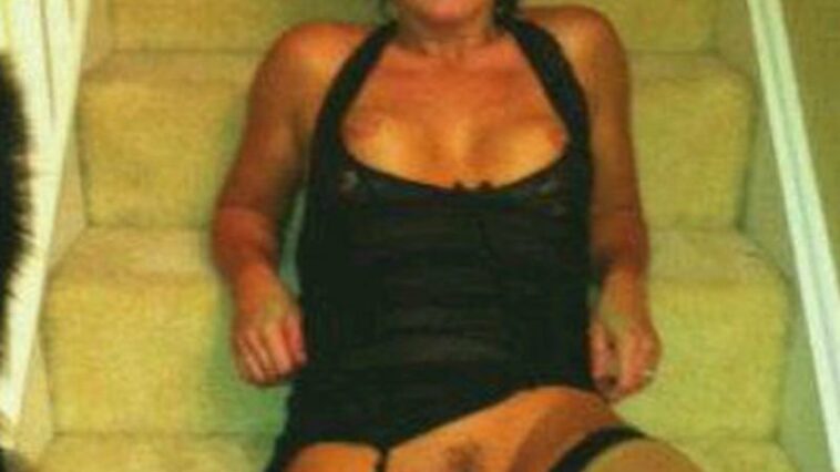 Jessie Wallace Naked (9 Photos)