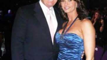 SCANDAL ! Trump's Mistress Karen McDougal NUDE & Private Pics