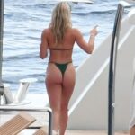 Kathryne Padgett & Alex Rodriguez Pack on the PDA Aboard a Yacht on Their Holidays in Capri (35 Photos)