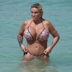 Katie Price Shows Off Her Sexy Boobs on the Beach in Thailand (37 Photos)