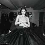 Kendall Jenner Sexy & Topless (16 Photos)