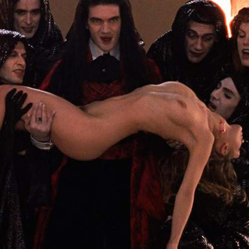 Laure Marsac Naked in 'Interview with the Vampire'