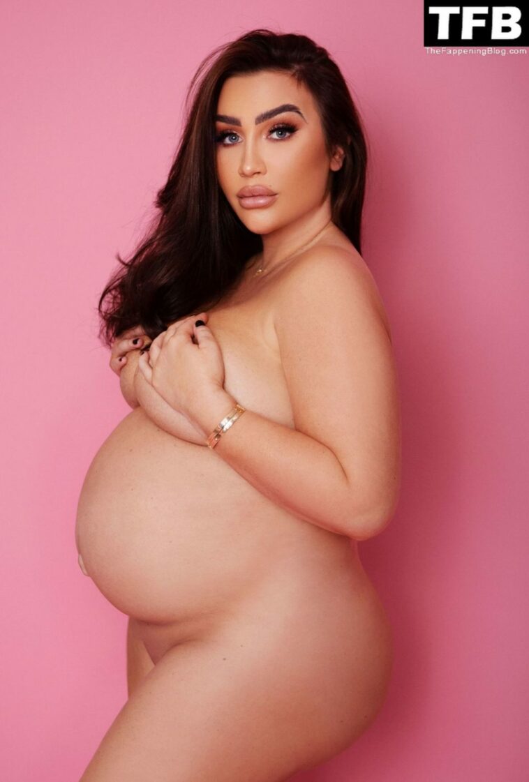 Pregnant Lauren Goodger is Seen on a Naked Shoot (9 Photos)