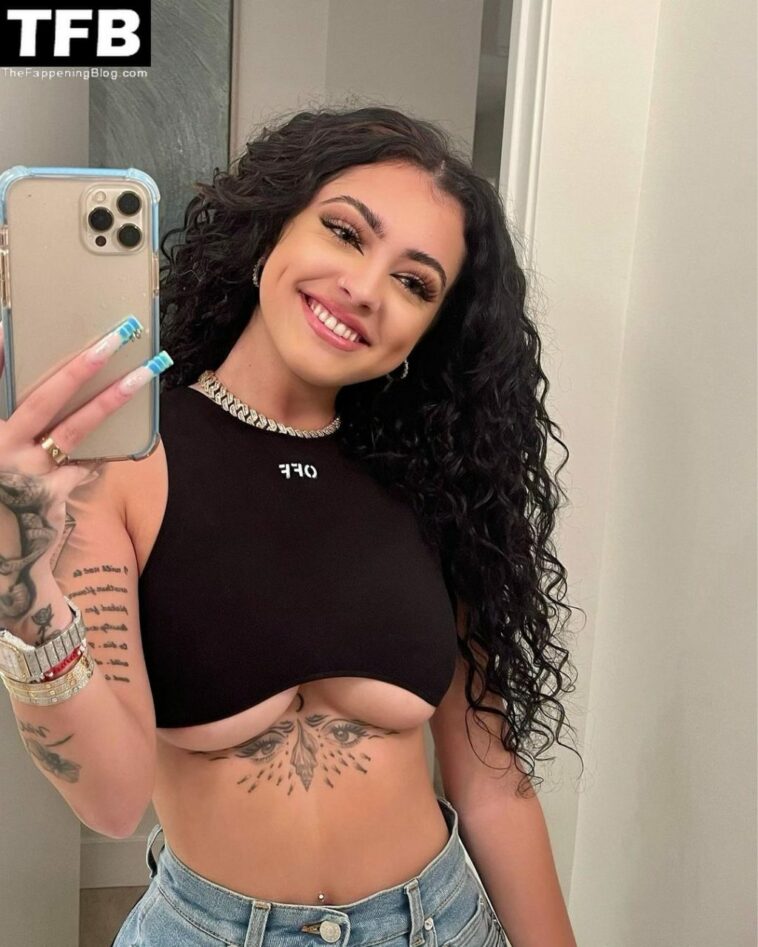 Malu Trevejo Shows Off Her Underboob (6 Photos)