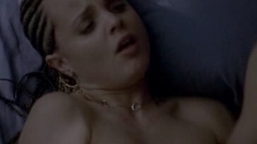 Mena Suvari Nude Sex Scene In Stuck Movie - FREE VIDEO