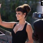 Penelope Cruz Flaunts Her Cleavage at the 79th Venice International Film Festival (150 Photos)