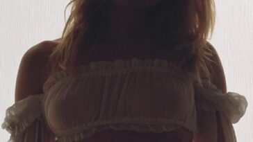 Peyton List See Through (2 Photos)