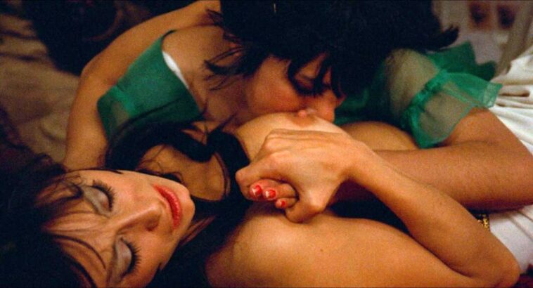 Poupee Bocar Nude Lesbo Scene from 'The Last Movie'