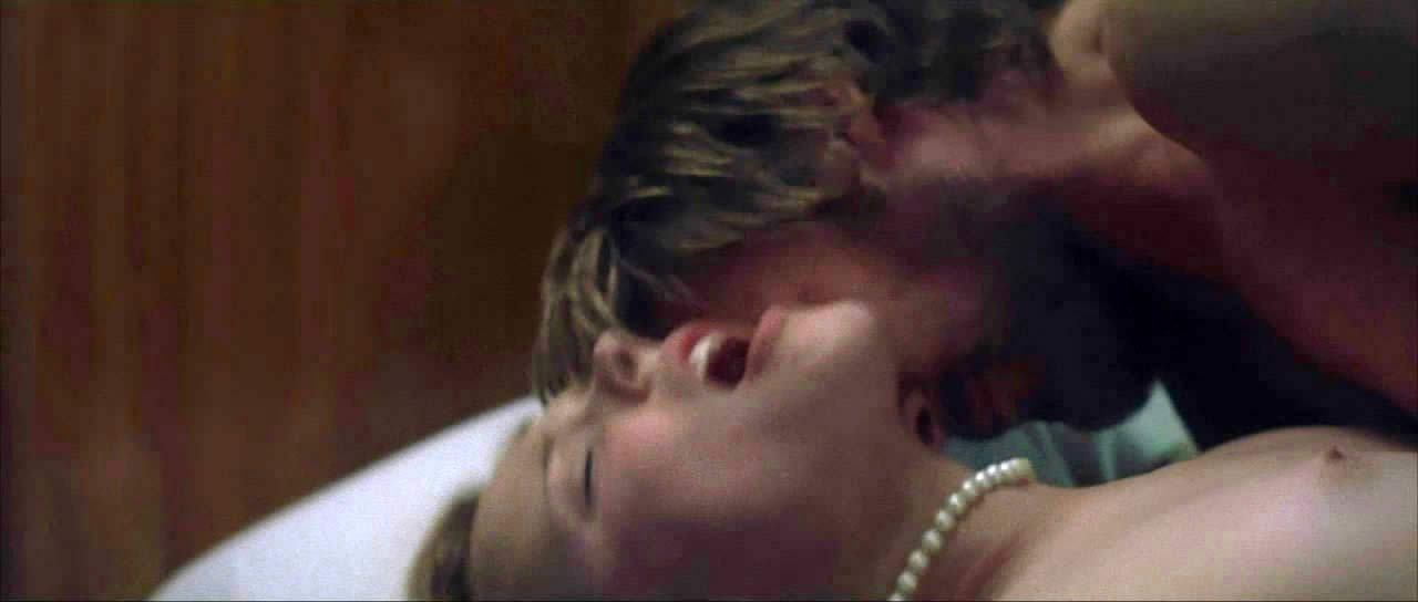 Rachel McAdams Sex Scene in 'The Notebook'