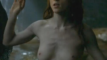 Rose Leslie NUDE