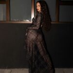 Sabrina Claudio Shows Off Her Butt (1 Photo)