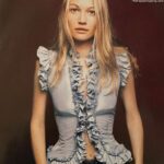 Sarah Wynter Sexy (4 Photos)