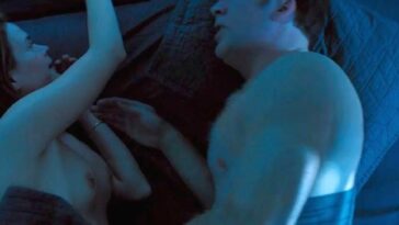 Sarah Paulson Naked Sex Scene from 'The Runner'