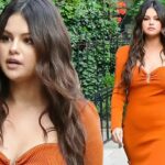 Selena Gomez is Pictured Stepping Out in NYC (34 Photos)