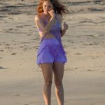 Shakira Has Some Fun on the Beach in Cabo San Lucas (27 Photos)