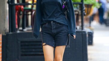 Suki Waterhouse Dons Denim Shorts for a Solo Outing in the Big Apple (15 Photos)