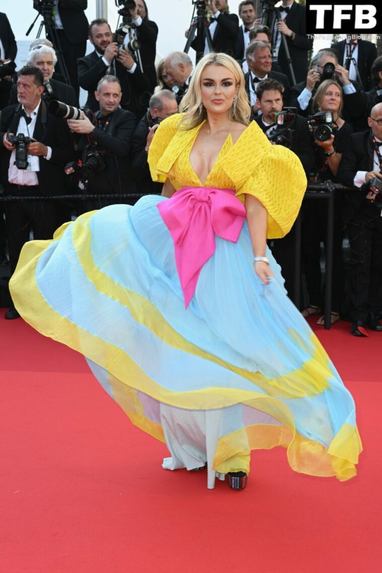 Tallia Storm Attends the Opening Ceremony Red Carpet for the 75th Annual Cannes Film Festival (38 Photos)