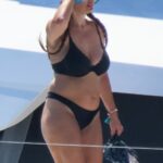 Tonia Buxton & Antigoni Buxton Look Hot in Bikinis (42 Photos)