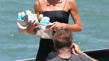 Victoria and David Beckham are Seen Living That Boat Life in Miami (47 Photos)