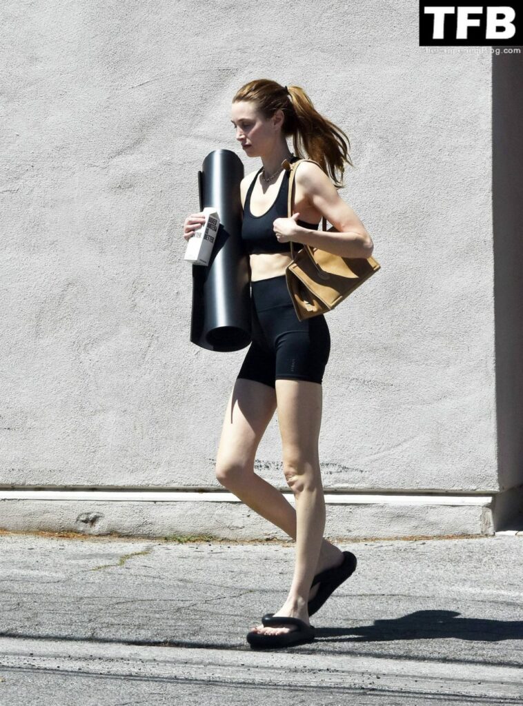 Leggy Whitney Port is Spotted After a Yoga Workout in LA (27 Photos)