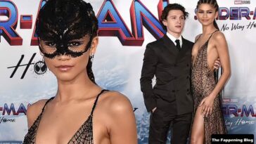 Zendaya Flaunts Her Small Tits at the LA Premiere of “Spider-Man: No Way Home” (41 Photos)