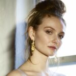 Andi Matichak Sexy (6 Photos)